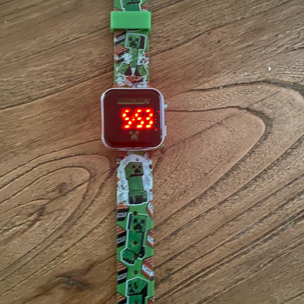 Minecraft Kid’s watch